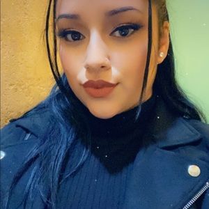 Meet your Posher, Shirley